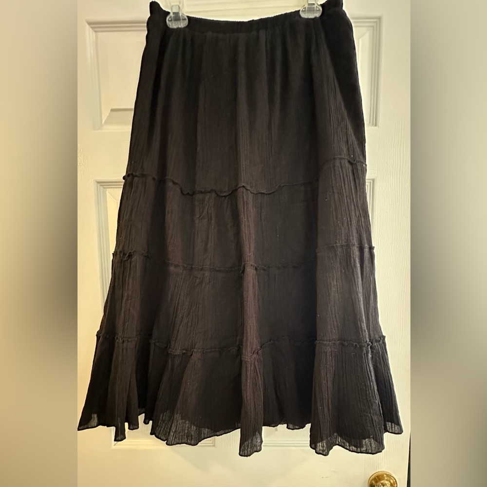 Women’s Medium Black stretchy Skirt